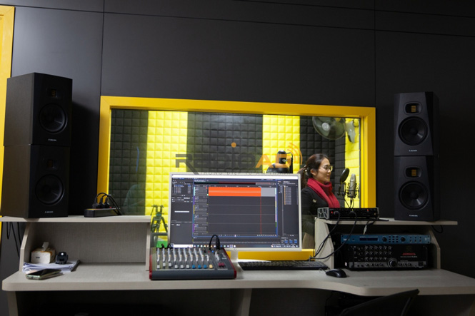 Phòng thu chuyên nghiệp